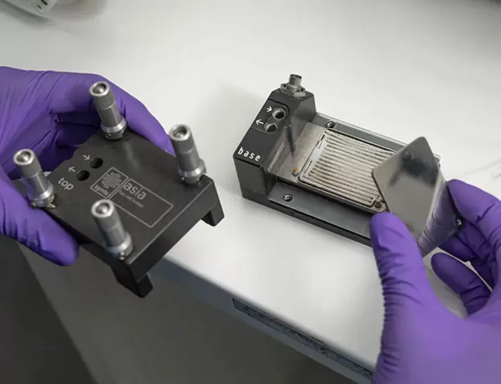 Components of Asia FLUX Flow Chemistry system